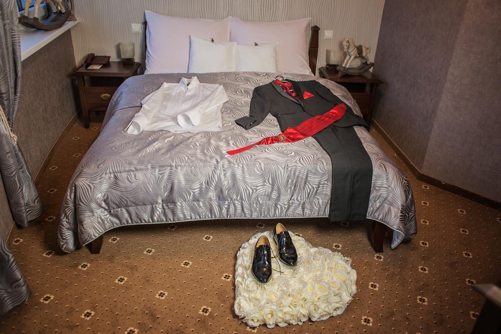 Hotel Ted Radomsko Zewnętrze zdjęcie