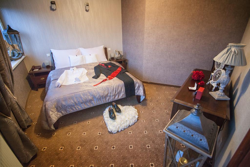 Hotel Ted Radomsko Zewnętrze zdjęcie