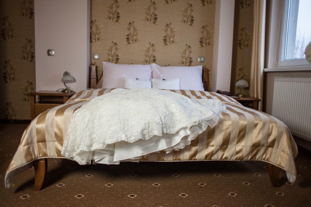 Hotel Ted Radomsko Zewnętrze zdjęcie